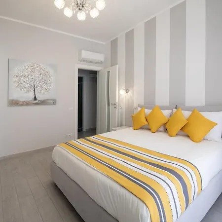 Casa La Perla アパート ソレント